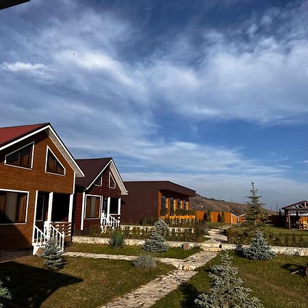 Cottage Chalet And Tours Діліжан Екстер'єр фото